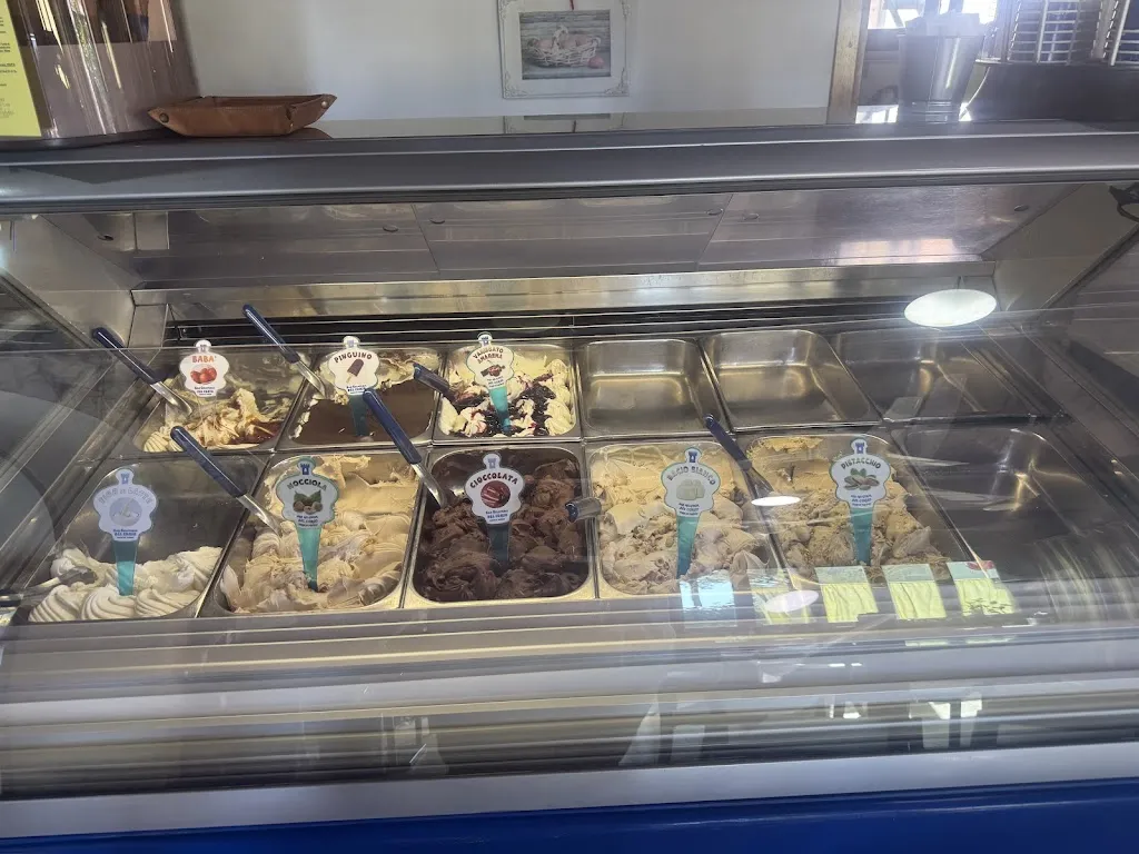 NINA SBORLINI _Bar Del Corso Di Salvati Donatella & C. Sas_Torre de' Passeri_review