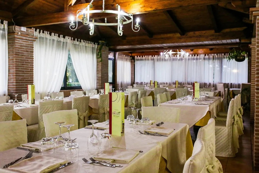 Ristorante Tenuta Di Ponio restaurant in Castelforte
