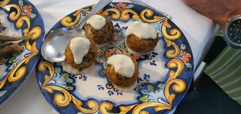 Salvatore Mitrano_Ristorante Sfizi Di Mare_Castelforte_review