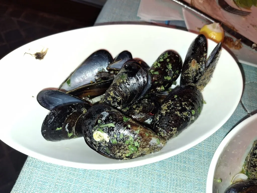 salma moussa_Il Grottino - piatti tipici, specialità di pesce vista lago_Castel Gandolfo_review