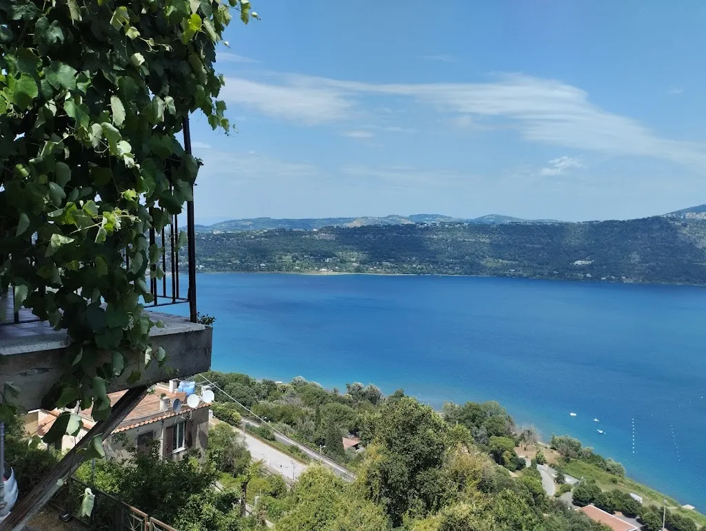 D.O.C. Wine Bistrot_Castel Gandolfo_slider_image_3