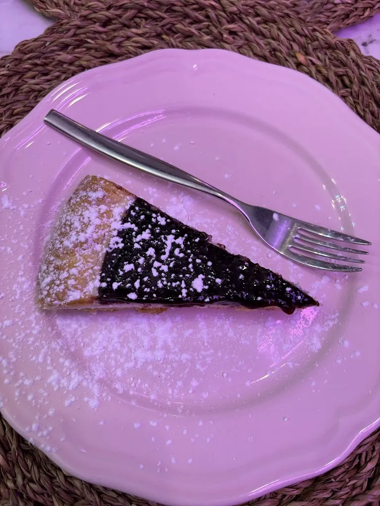 manucsn_Pastanostra_Castel Gandolfo_review