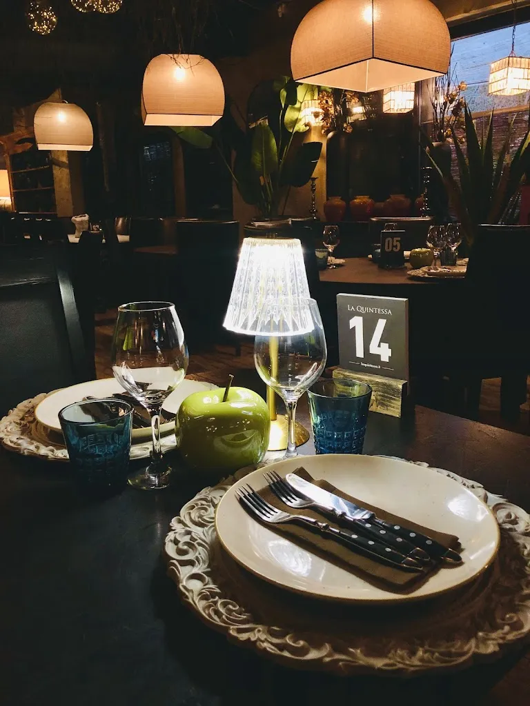 QHome_Castel Gandolfo_slider_image_2