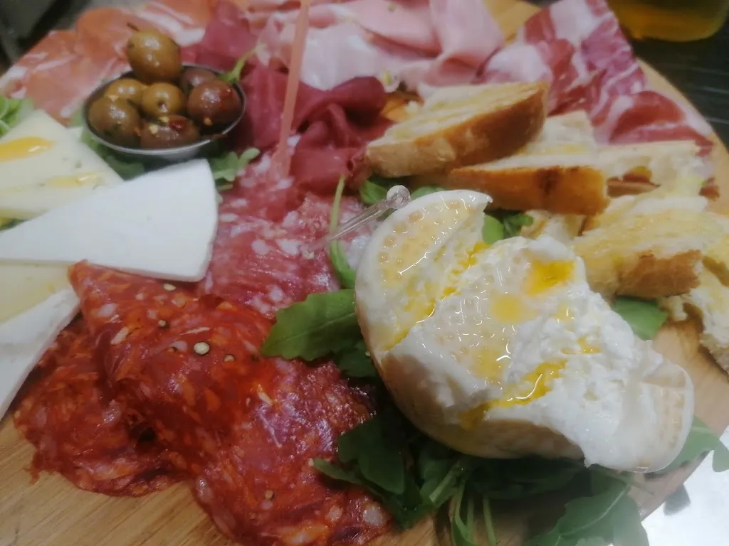 4 Strade Caffè_Castro dei Volsci_slider_image_3