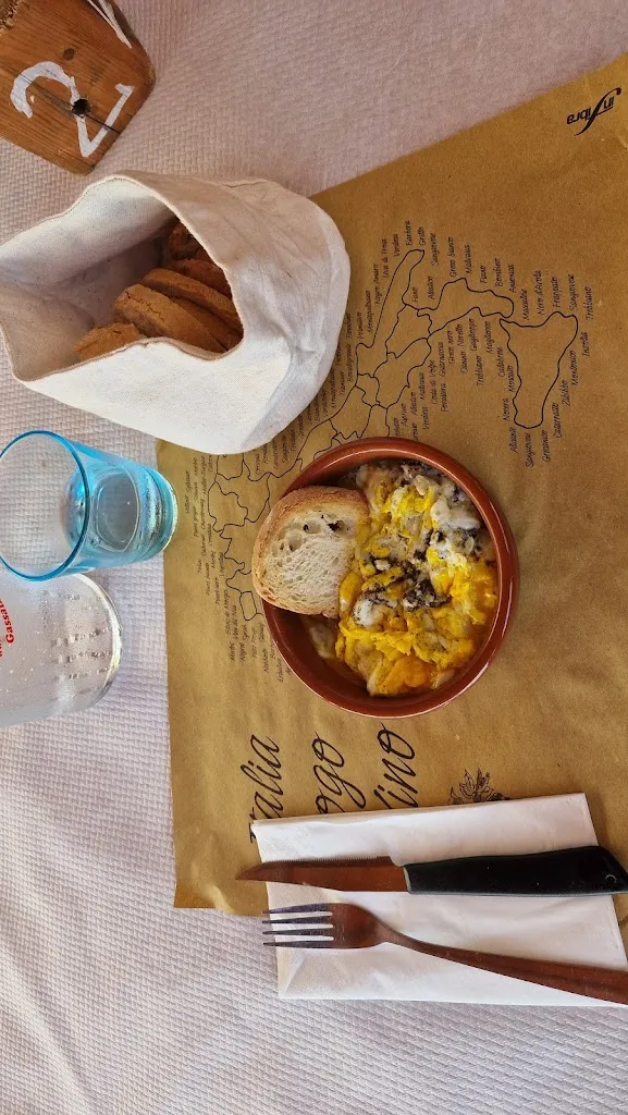 Daniel Mattia_IO MANGIO trattoria&pizzeria_Castelnuovo di Porto_recensione