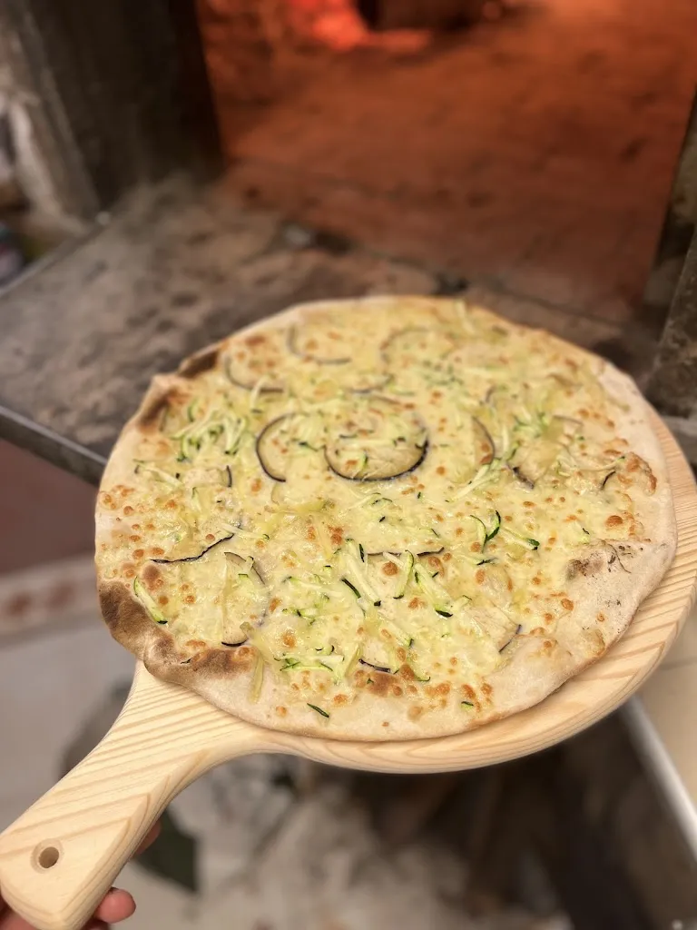 La vecchia Torre restaurant in Castelnuovo di Porto