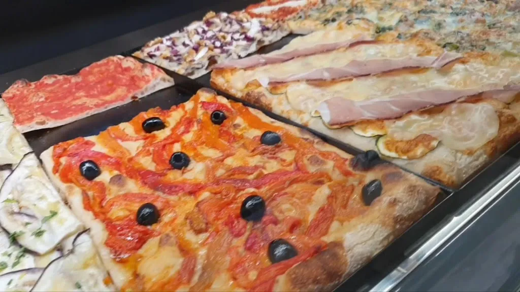 Pizzeria del Colle_Castelnuovo di Porto_slider_image_2