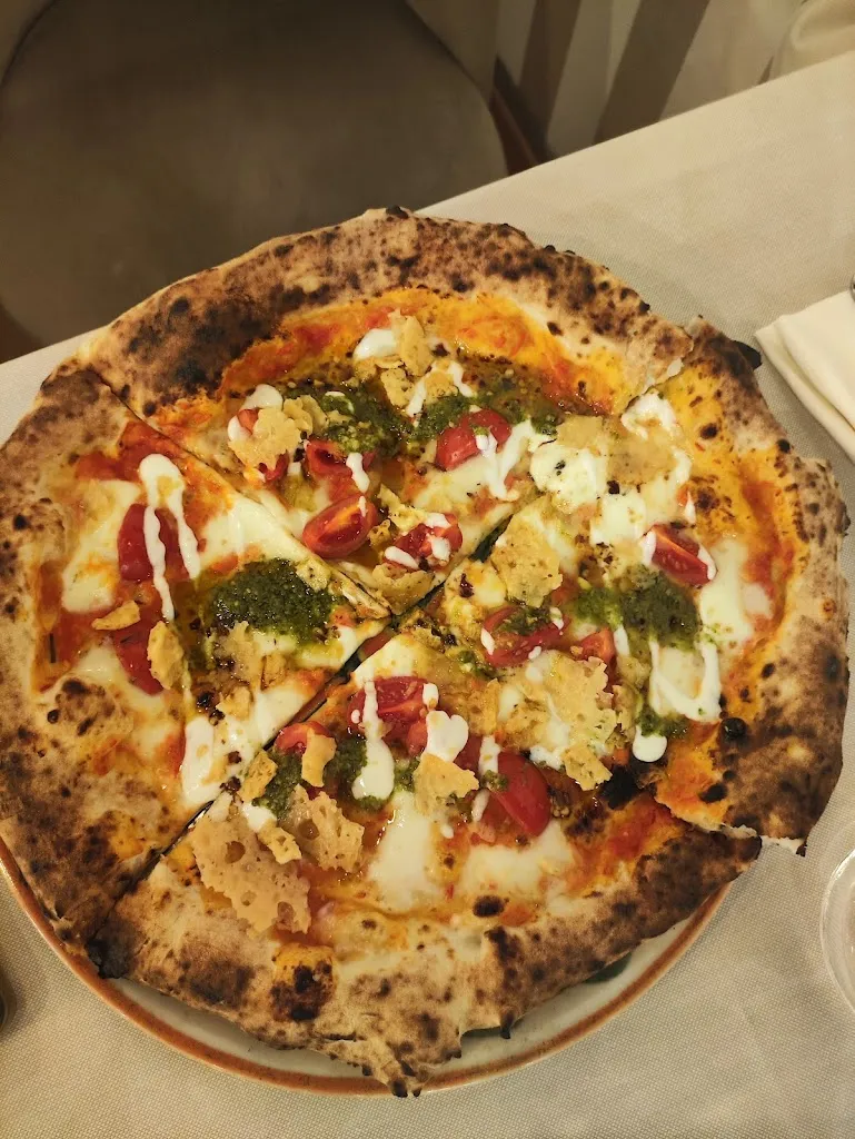 Fratelli Madre_Castrocielo_slider_image_3