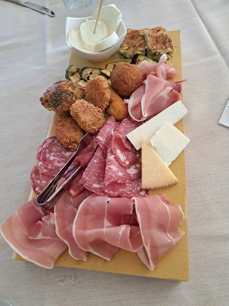 Mario Micheli_TENUTA AQUINUM_Castrocielo_review