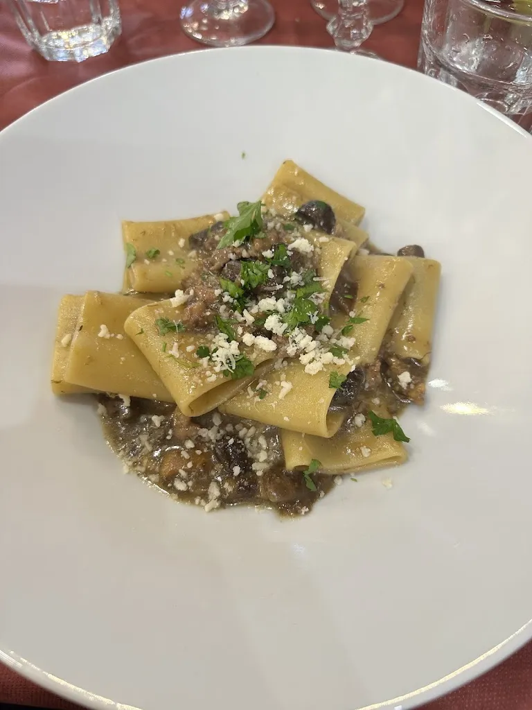 Jennifer DeMelo_Trattoria “Il Pizzicotto” da Giovanna_Castrocielo_review