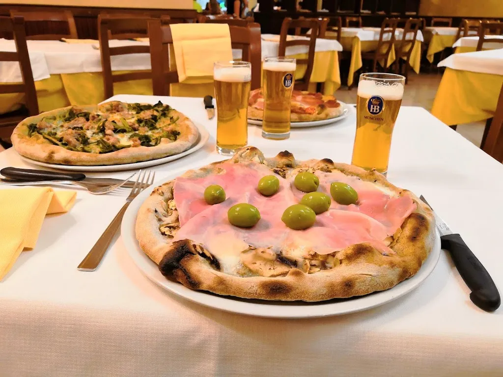 Pizzeria Cozzolino_Avezzano_slider_image_2