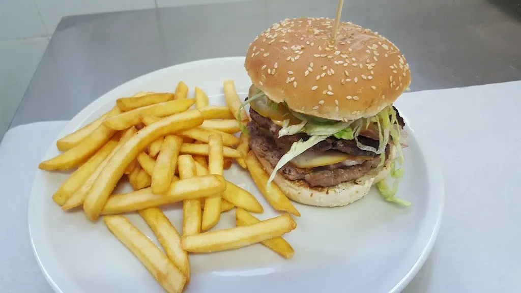 Meeat Di Colonna Riccardo_Cerquotti-Madonna del Piano_slider_image_2