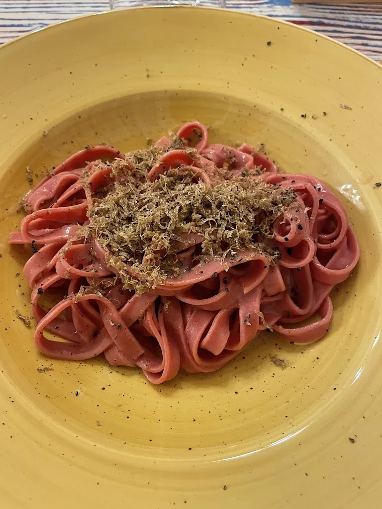 Loris Saraci_La corte del bonton_Sulmona_review