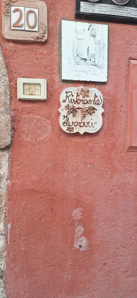 Massimiliano Pezone_Ferrari Francesco_Cervara di Roma_recensione