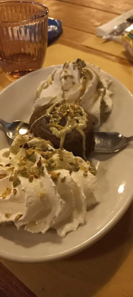 emanuela cosmi_Factory Bar-Pub-Pizzeria-Pinseria_Ceprano_review