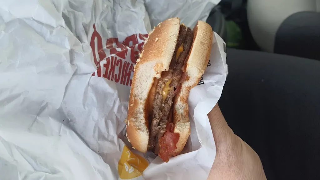 Eugen Bivol _McDonald's Ceccano_Ceccano_review