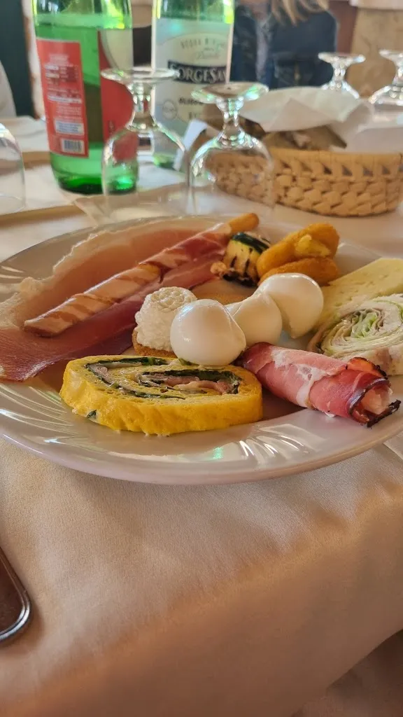 Matteo Dal Lago_Agriturismo Arangino_Cervaro_review