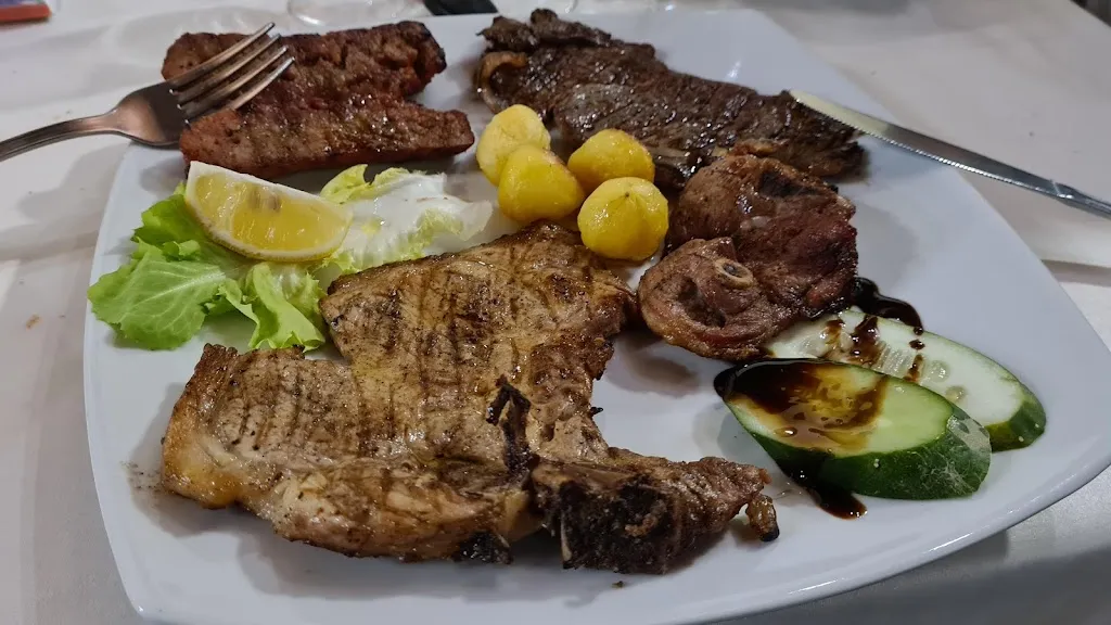 Agriturismo Arangino_Cervaro_slider_image_1