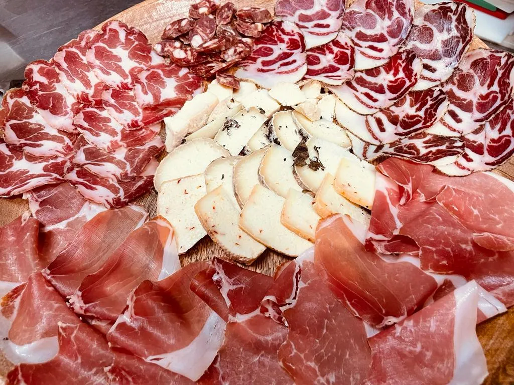 Marameo_Cervaro_slider_image_3