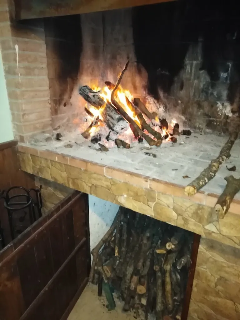 Letizia Velardo_Pizzeria da Diego_Cervaro_review