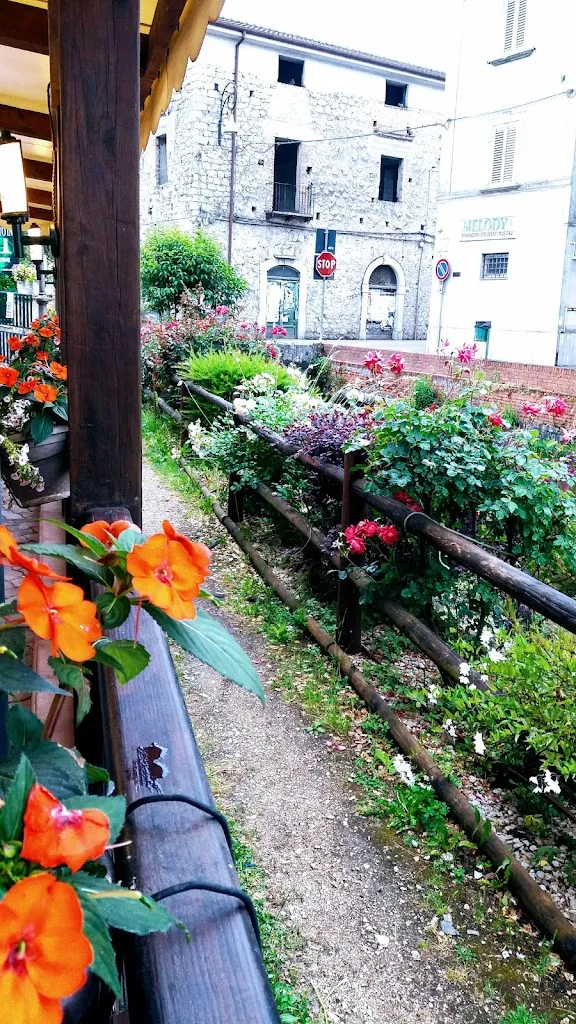 Pizzeria da Diego_Cervaro_slider_image_3