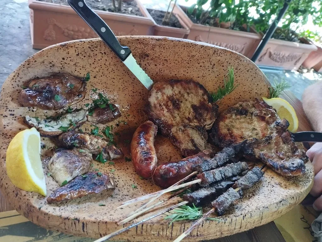 IMtrigirl_La Vecchia Mola_Cesano_review