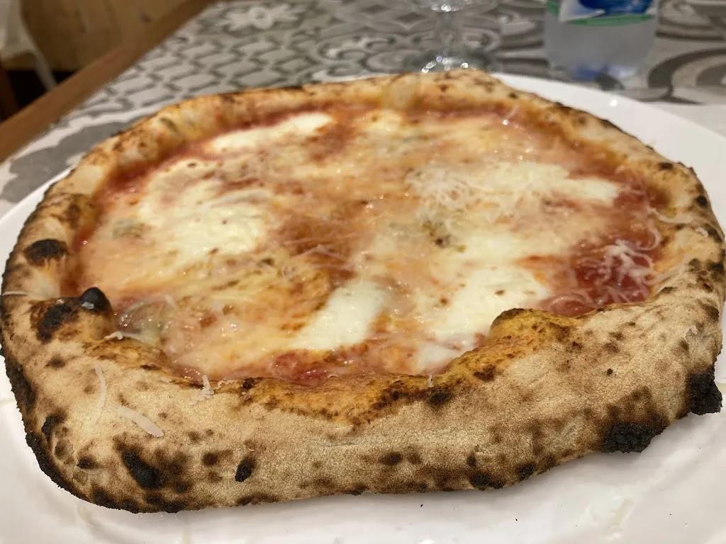 Silvia esse_Grano In Mano_Ciciliano_review