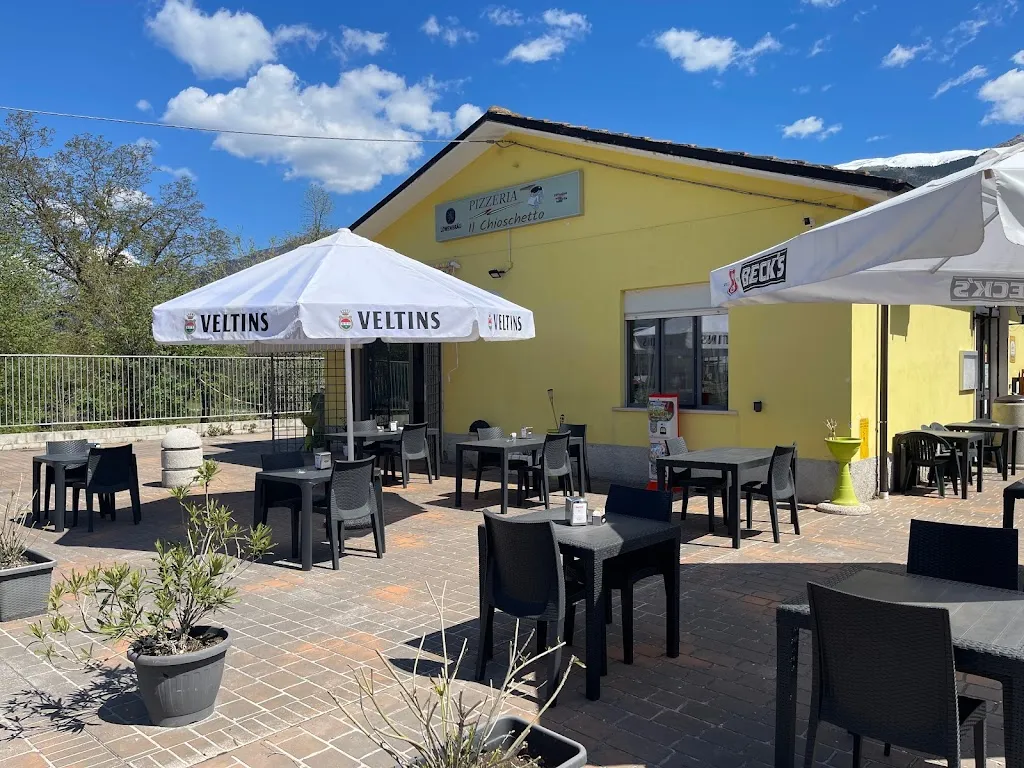 Pizzeria Il chioschetto restaurant in Sulmona