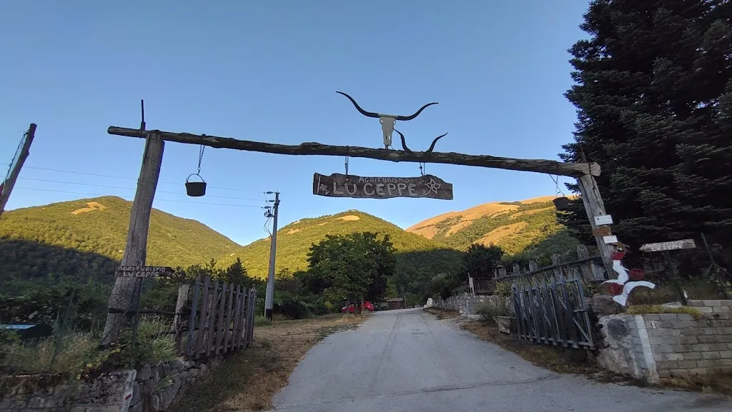 Antoine Lubach_Farm LU Ceppe_Cittareale_review