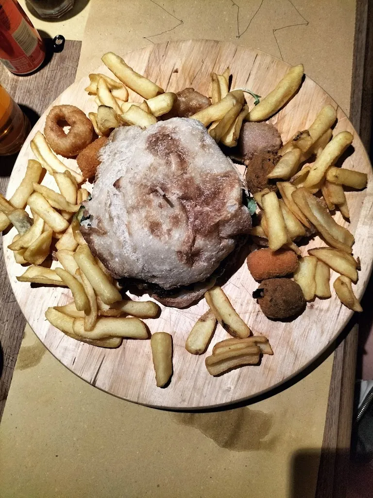 Mimi'_Quintet Pub_Cerveteri_review