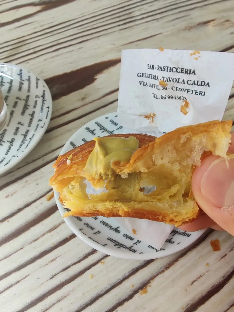 luca miligi_Cafè d'Europe_Cerveteri_review