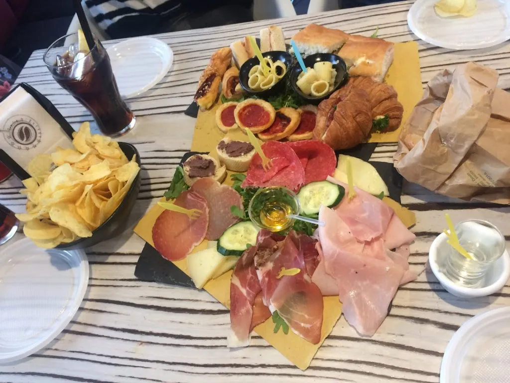 Chris_Cafè d'Europe_Cerveteri_review