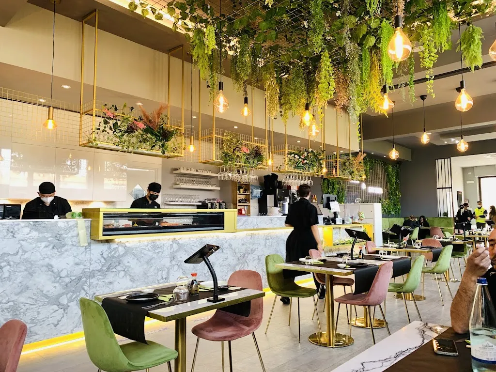 Vera Zheng_Mio Sushi chic SULMONA_Sulmona_review