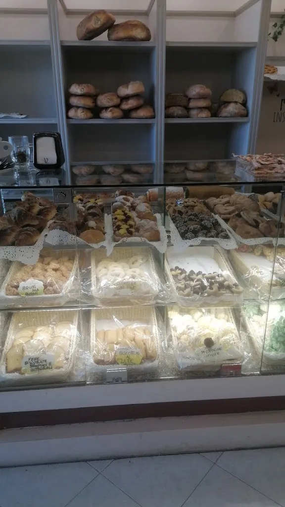 Matteo Di Berardino_Forno Artefarina Cerveteri con Glutine_Cerveteri_recensione