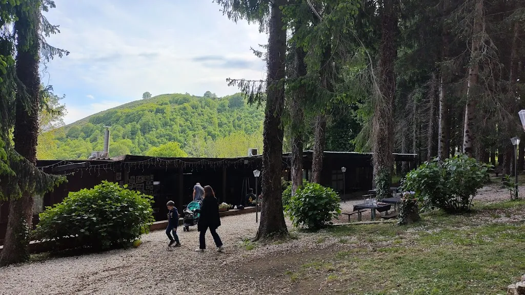 Laura dc_Il Piccolo Paradiso_Colle di Fuori_review