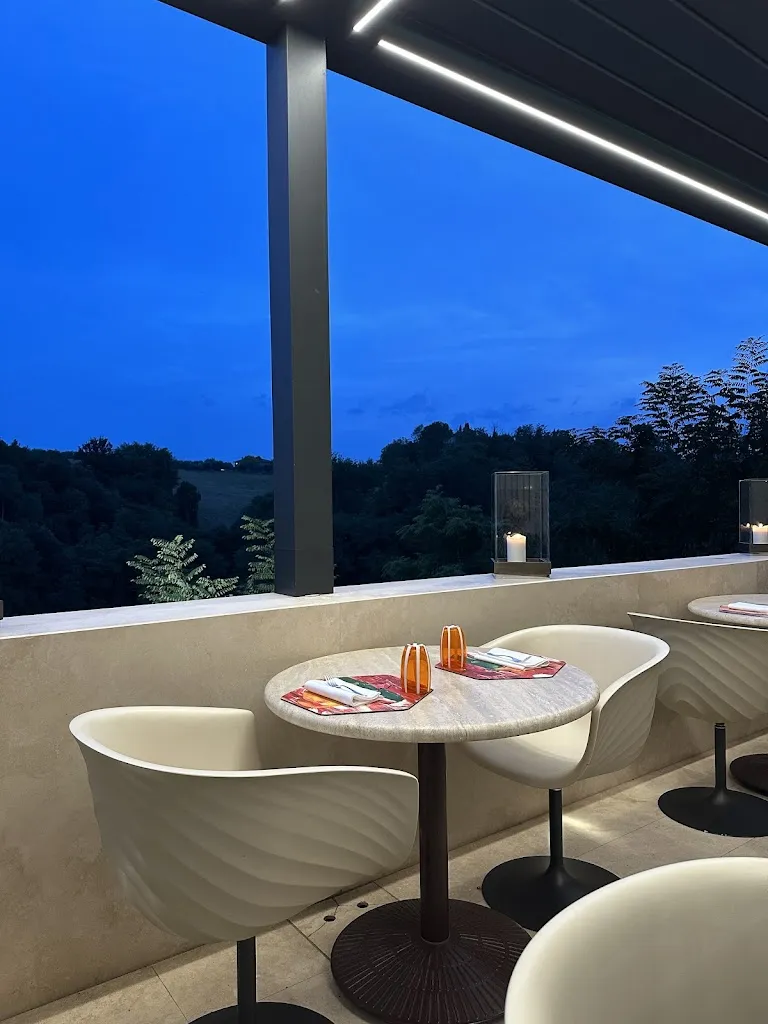 BIS OSTERIA ITALIANA CONTEMPORANEA restaurant in Colle del Pino