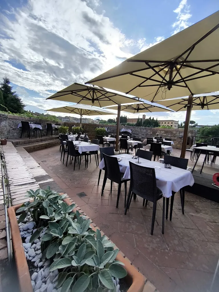 L'angolo di Sapia Osteria Wine bar_Colle del Pino_slider_image_1