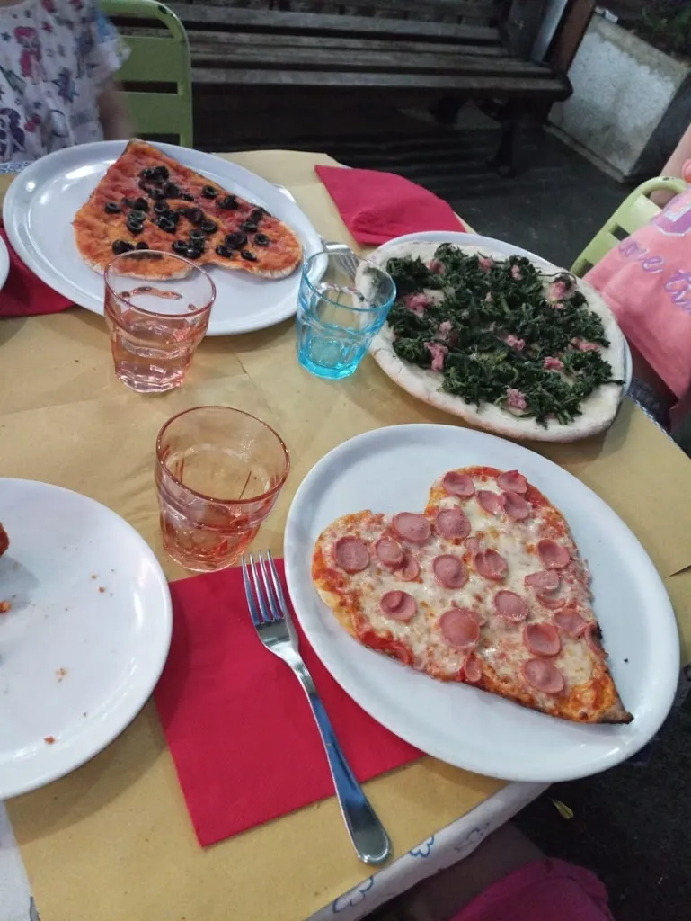 Andrea Vindigni_Pizzeria Monte Bianco_Colle Verde_review