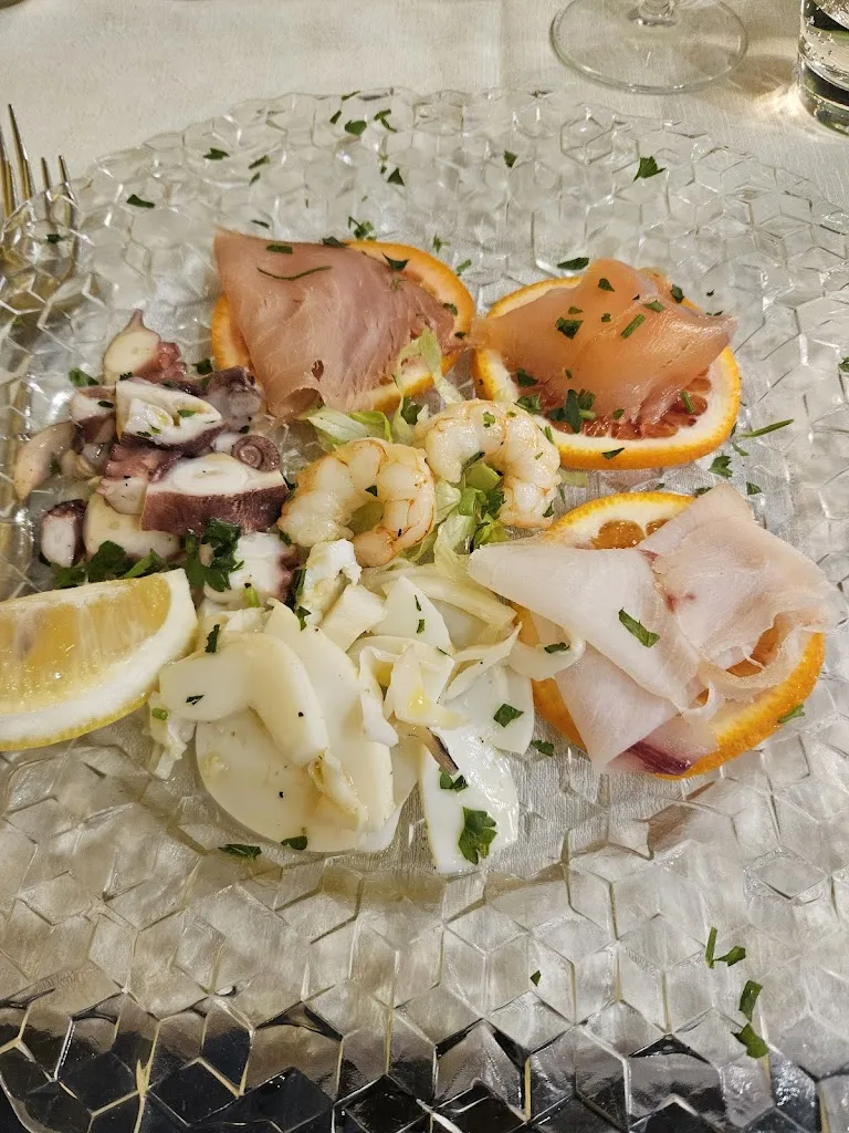 Gabriele Gabriele F_Il Capanno_Cisterna di Latina_review