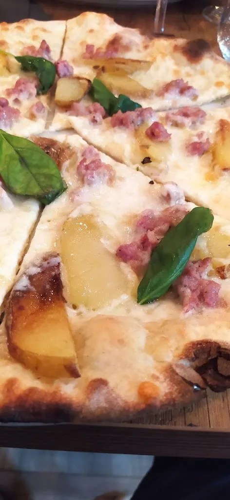 Robertino Malavoglia_Vibe Urban Pizza_Cisterna di Latina_recensione