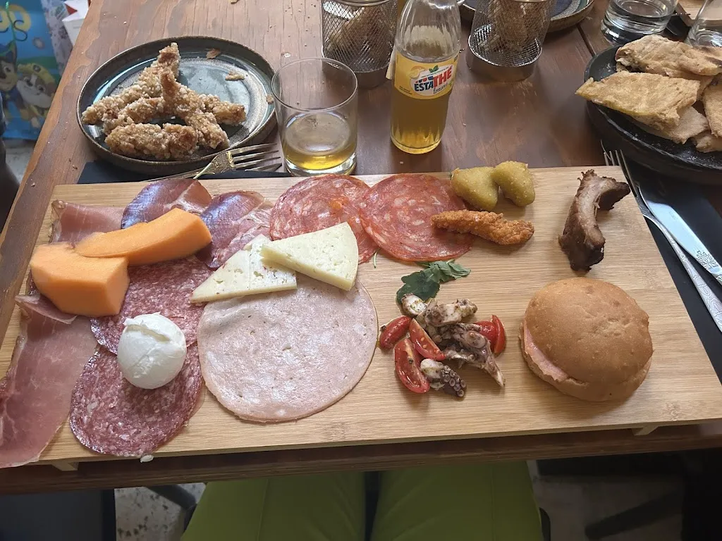 Jessy Aggio_La Corte di Bonifacio_Cisterna di Latina_review