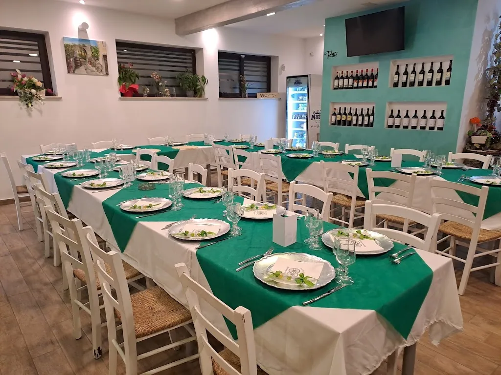 Ristorante Pizzeria Le Antiche Ruote_Cisterna di Latina_slider_image_1