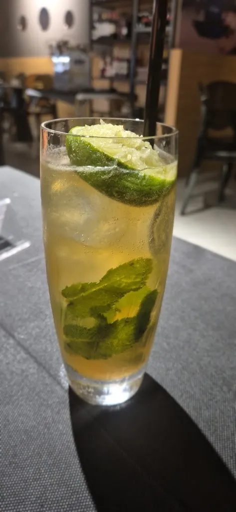 ambra polvere_LOCAL 7 FOOD DRINKS MUSIC_Cisterna di Latina_recensione