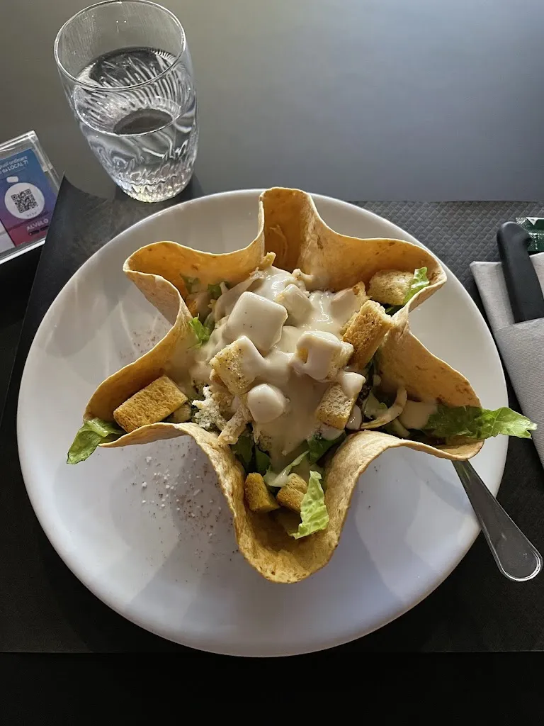 fran orlando_LOCAL 7 FOOD DRINKS MUSIC_Cisterna di Latina_recensione