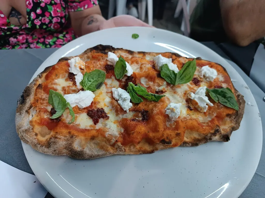 Risto al 436_Cisterna di Latina_slider_image_3