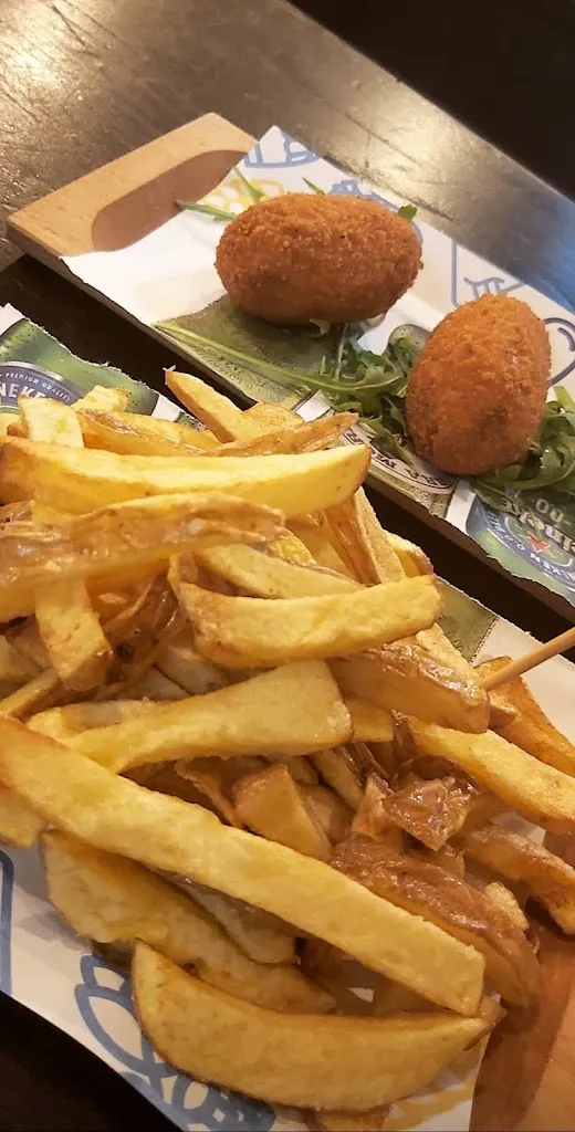 Chris_Hibernia Irish Pub_Cisterna di Latina_review