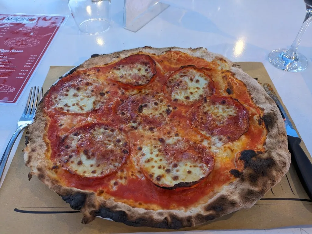 Tim Brown_MagnoBevo Pizzeria_Cisterna di Latina_review