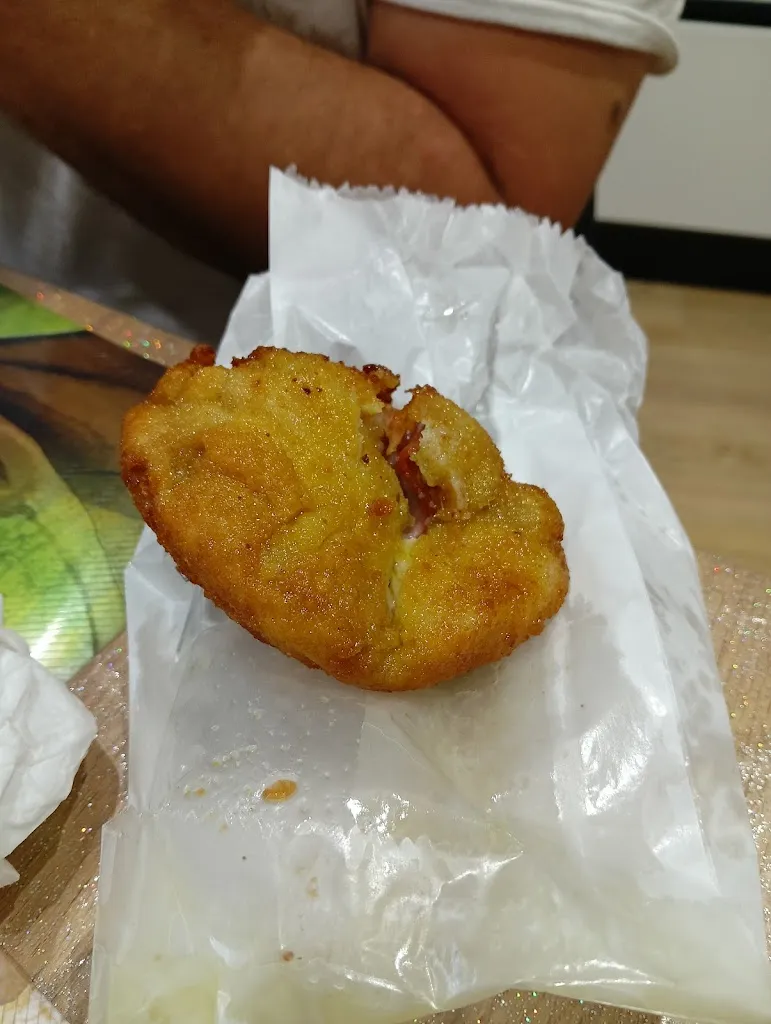 Melissa De Nunzio_MagnoBevo Pizzeria_Cisterna di Latina_review