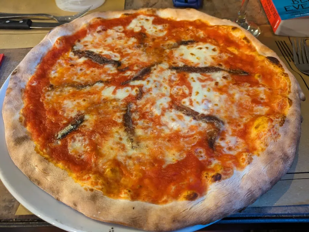 MagnoBevo Pizzeria_Cisterna di Latina_slider_image_3