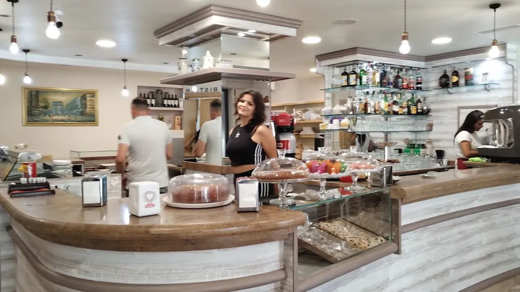 Caffè Roma Bistrot di Napini Piero restaurant in Collefontana-Fontana Liri Inferiore